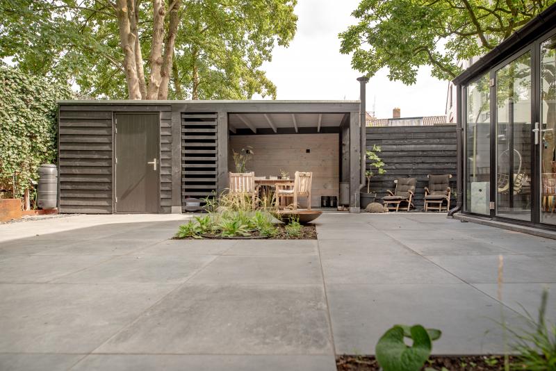 Moderne tuinkamer met berging 
