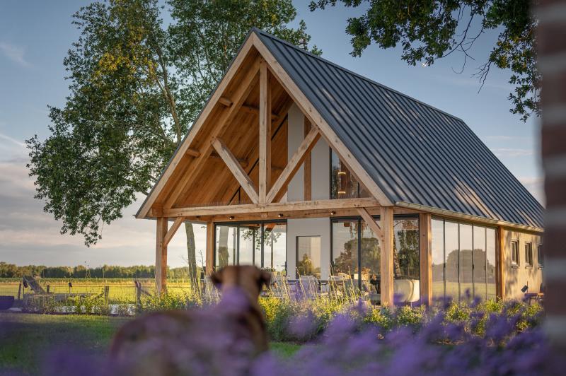 Eiken bijgebouw luxe